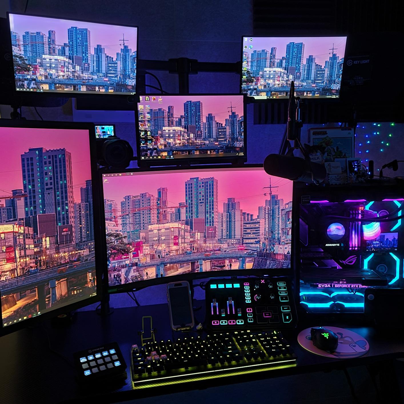 Sony Alpha 7C Full-Frame Mirrorless Camera - Silver (ILCE7C/S) customer photo 1