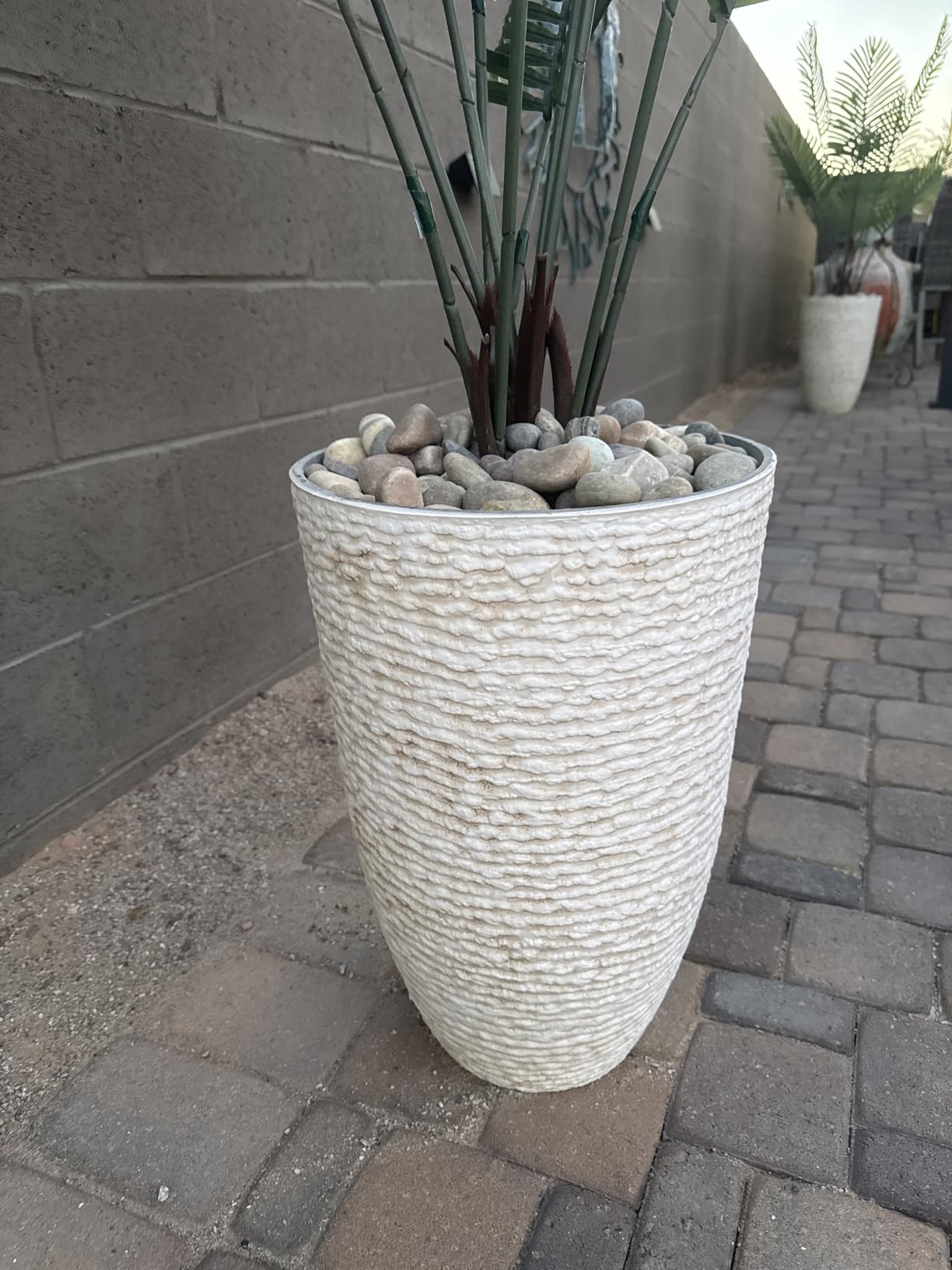 Worth 9 Gallon Tall Round Planters Set of 2-14