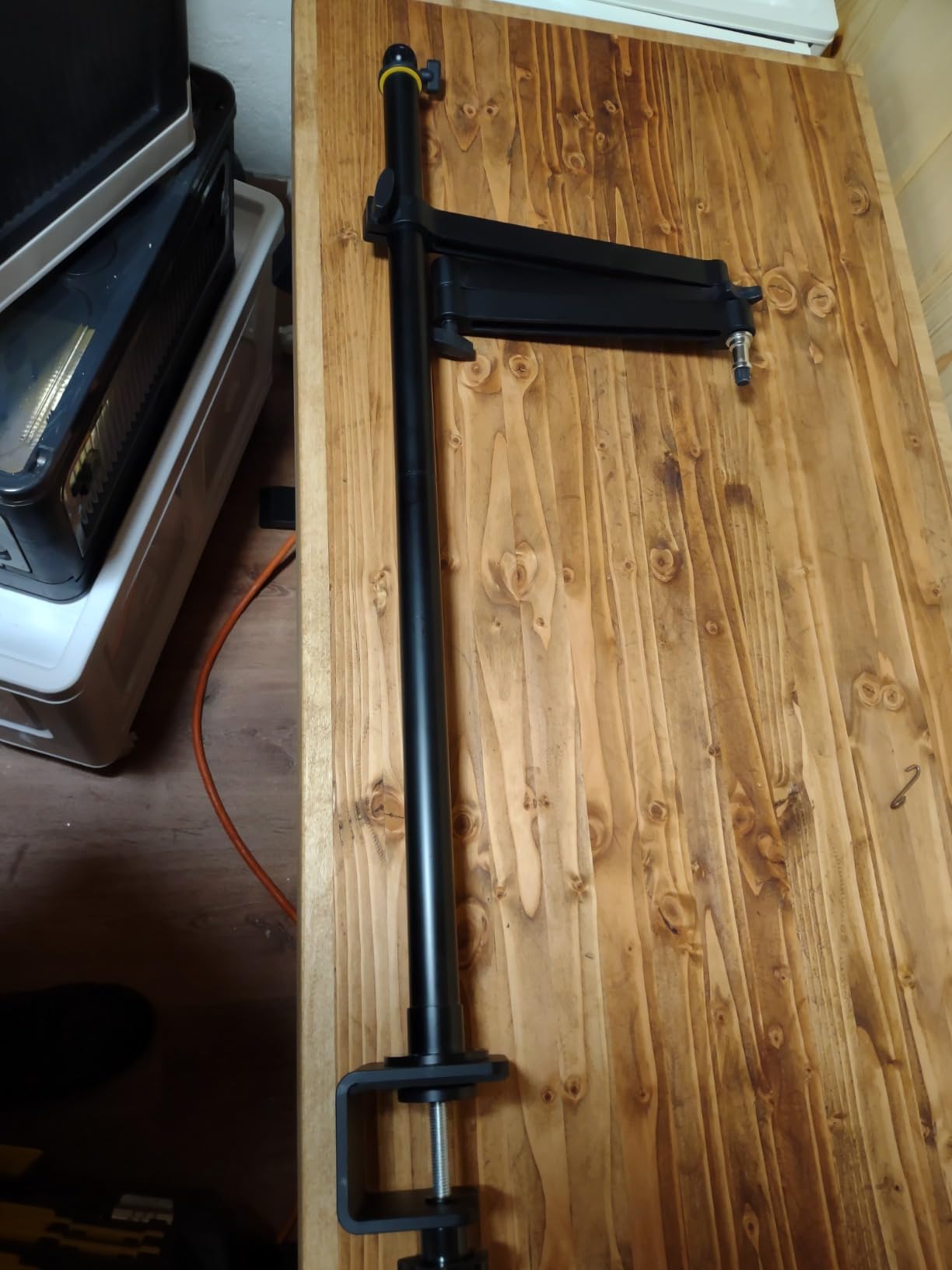 ULANZI Camera Desk Mount Stand with Flexible Arm, Overhead Mount, Articulated Arm with 360° Rotatable Ball Head, Aluminum Desk Mounting Stand for Ring Light/DSLR Camera/Webcam/Panel Light customer photo 2