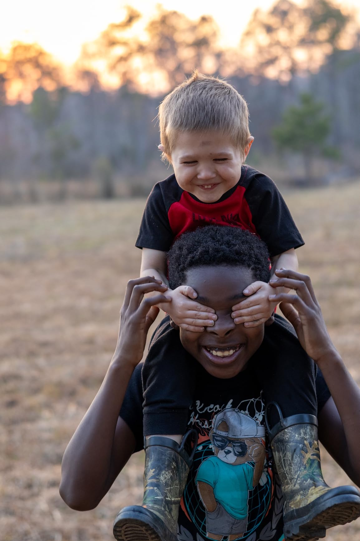 Canon RF50mm F1.8 STM Lens, Fixed Focal Length Prime Lens, Compatible with EOS R Series Mirrorless Cameras, Black customer photo 2