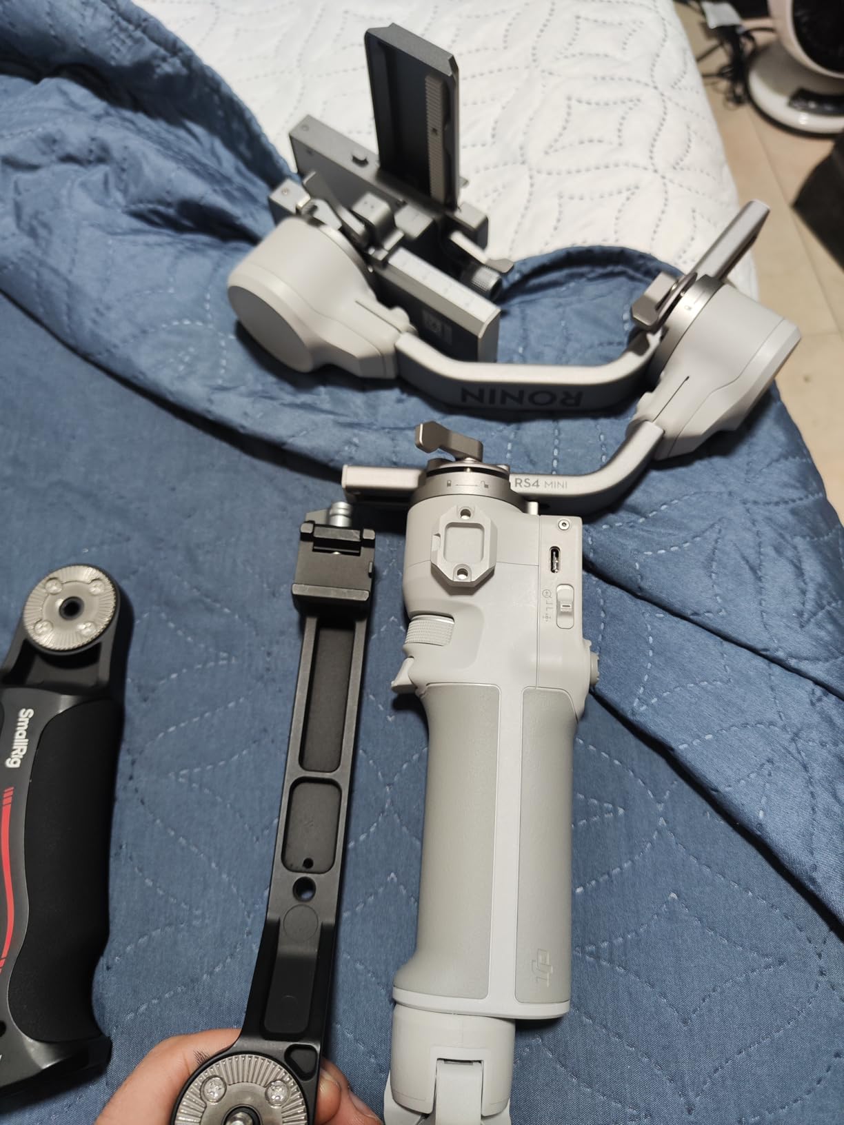 SmallRig Adjustable Sling Handgrip Gimbal Sling Handle for DJI RS 5, RS 4 Mini, RS 4, RS 4 Pro, RS 3 Mini, RS 3, RS 3 Pro, RS 2, RSC 2, 17.6lb Load, Ergonomic Grip for Low Angle Shots, w/QD Socket customer photo 1