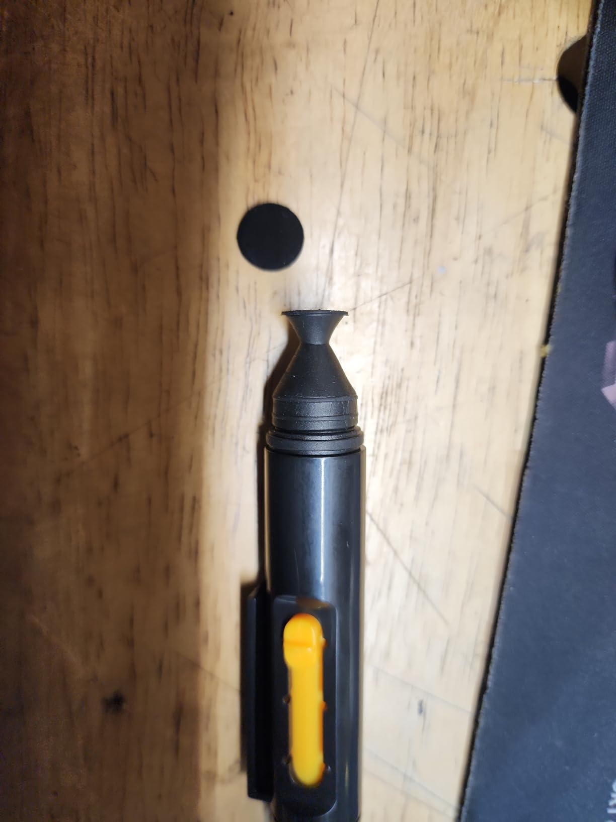 Professional DSLR Camera Cleaning Kit with APS-C Cleaning Swabs, Microfiber Cloths, Camera Cleaning Pen customer photo 2