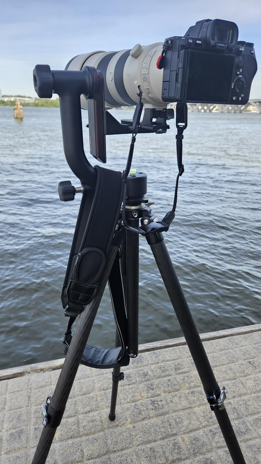 Soft Camera Shoulder Strap Neck Strap for Canon R6 R5 Mark II R7 R8 R50 R10 Nikon Z8 ZF ZFC Z7 Z6 III II Z5 Z50, Mirrorless Camera Strap with 2 Zipped Pockets for Camera Battery SD Memory Card Storage customer photo 1