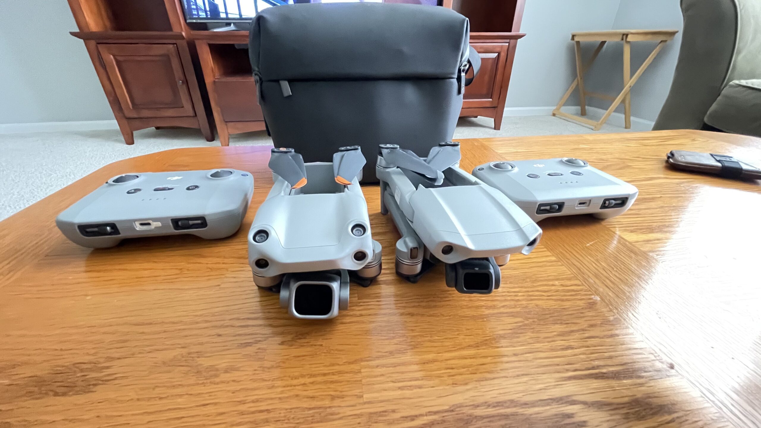 Air 2S, Drone with 3-Axis Gimbal Camera, 5.4K Video, 1-Inch CMOS Sensor, 4 Directions of Obstacle Sensing, 31 Mins Flight Time, 12km Video Transmission, FAA Remote ID Compliant, Gray customer photo 2