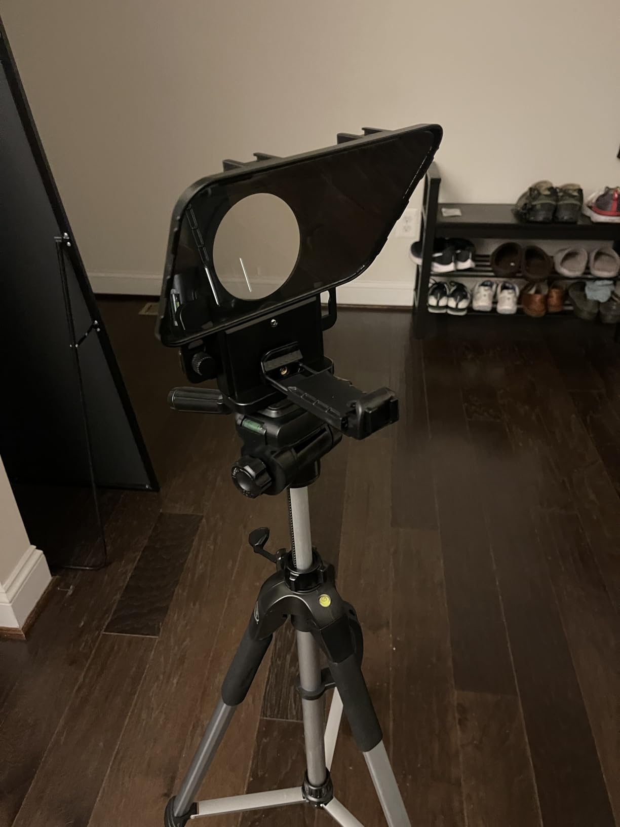 Desview T3 Teleprompter Teleprompter with Remote Control Work with iPad/Tablet/Smartphone up to 10 inch High Display Mirror Support Wide Angle Lens Great Partner for Live Streaming customer photo 2