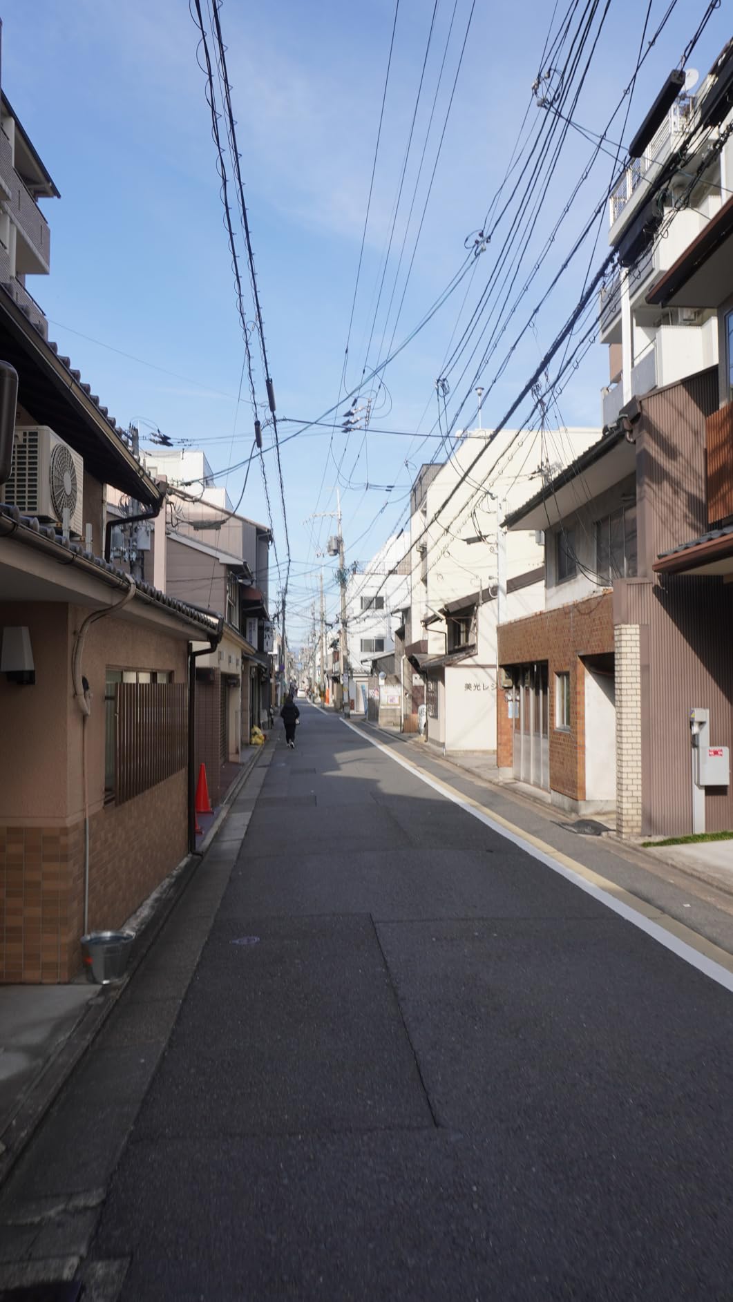 Sony Alpha ZV-E10 - APS-C Interchangeable Lens Mirrorless Vlog Camera - Black customer photo 1