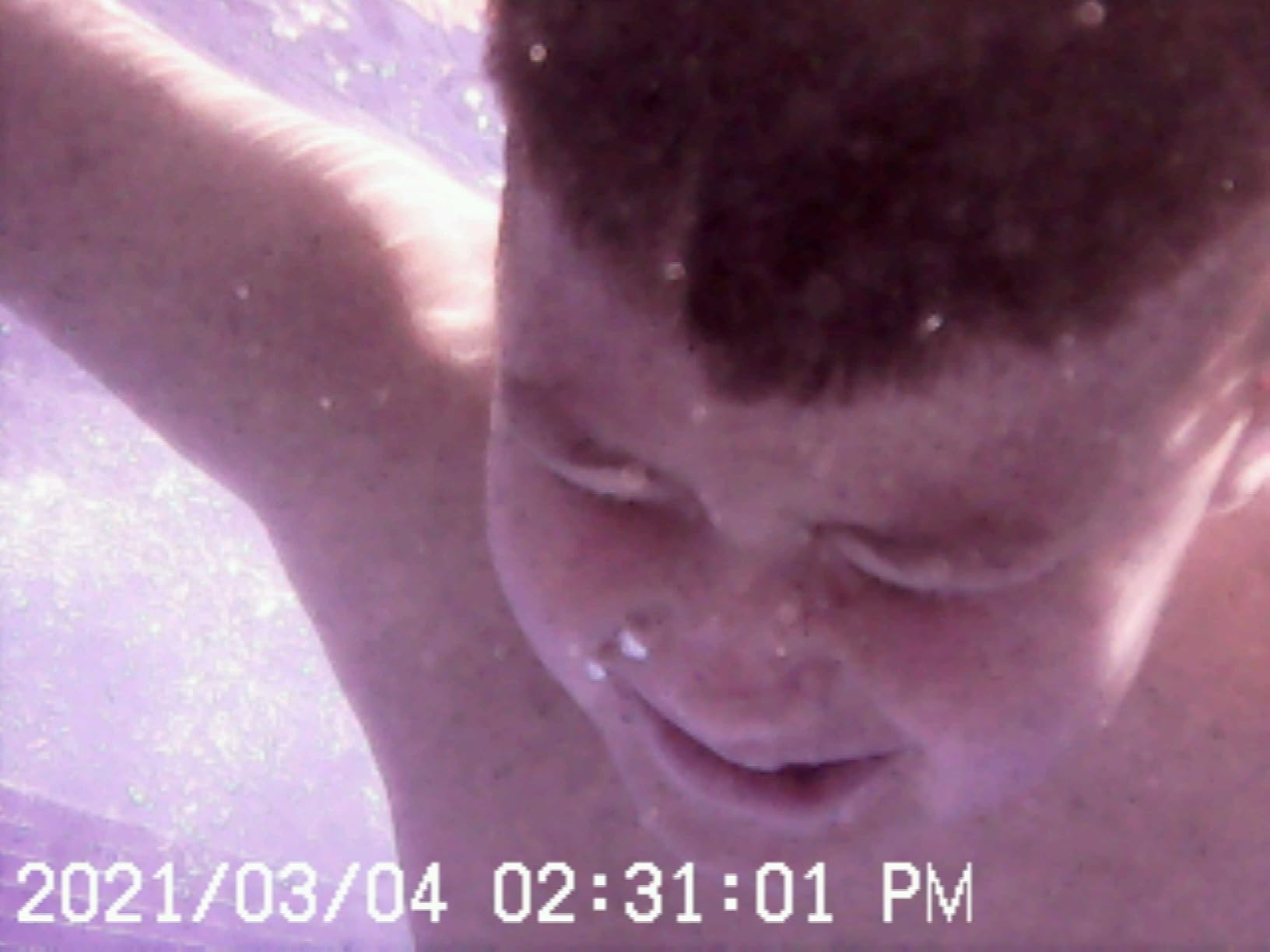 GKTZ Kids Camera - Waterproof Underwater Camera for Kids, Christmas Birthday Gifts for Boys Age 3-12, 1080P HD Children Digital Action Camera, Pool Toys for Kids Age 4-12 customer photo 2