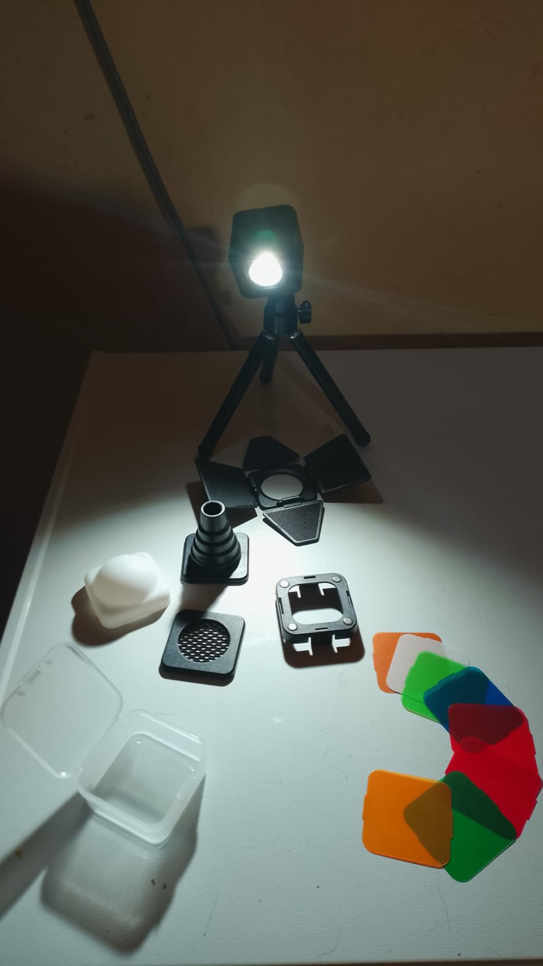 SmallRig RM01 Mini LED Video Light (3 Pack), Waterproof Portable Lighting Kit with Gels, Barndoor, Diffuser, Dimmable Fill Light 5600K CRI95, Lume Cube Camera Light for Stop Motion, Macro Photography customer photo 1