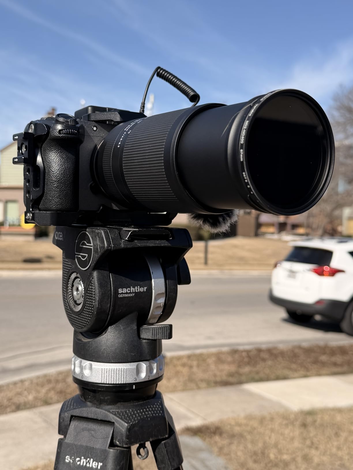 NEEWER 67mm Variable ND Filter ND2-ND400 (1-9 Stops), Neutral Density Filter, Multiple Coatings, Water and Scratch Resistant customer photo 2