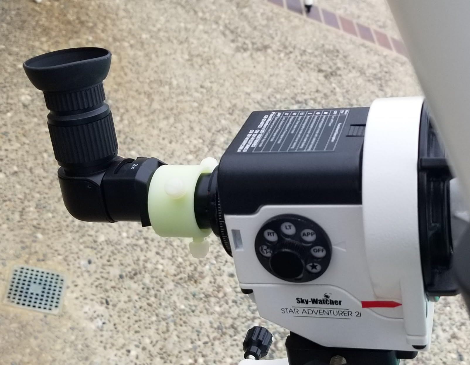 Right Angle Viewfinder with Adapter for Polar Scope, Built-in Diopter and 360°Rotating with 1X - 2X Magnification for A Comfortable View When Doing Polar Alignment customer photo 2