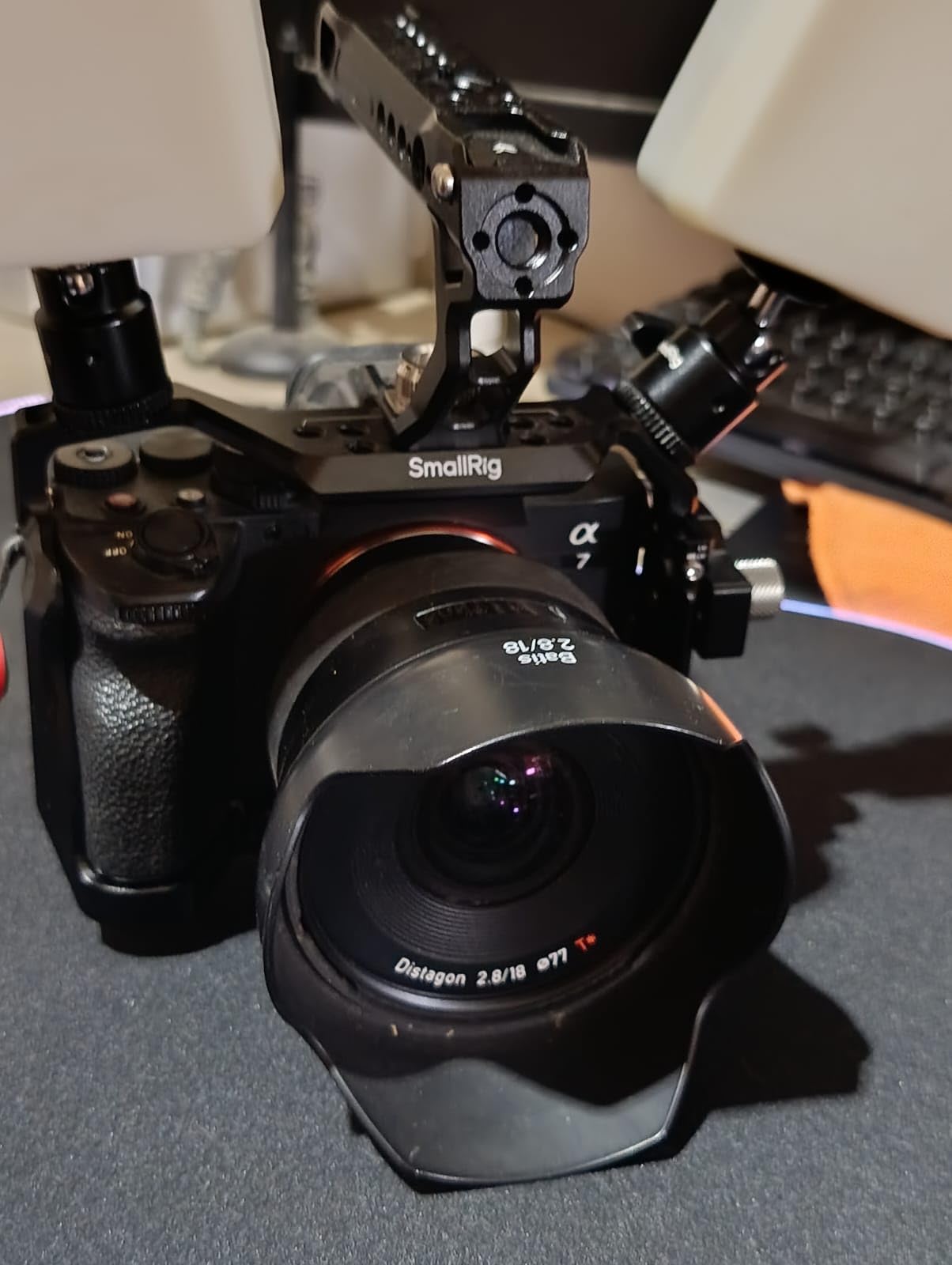 HawkLock Quick Release Cage Kit for Sony Alpha 7R V/Alpha 7 IV/Alpha 7S III/Alpha 1 / Alpha 7R IV/Alpha 7 V, Full Cage with Top Handle and Cable Clamp (Upgraded Version) customer photo 1