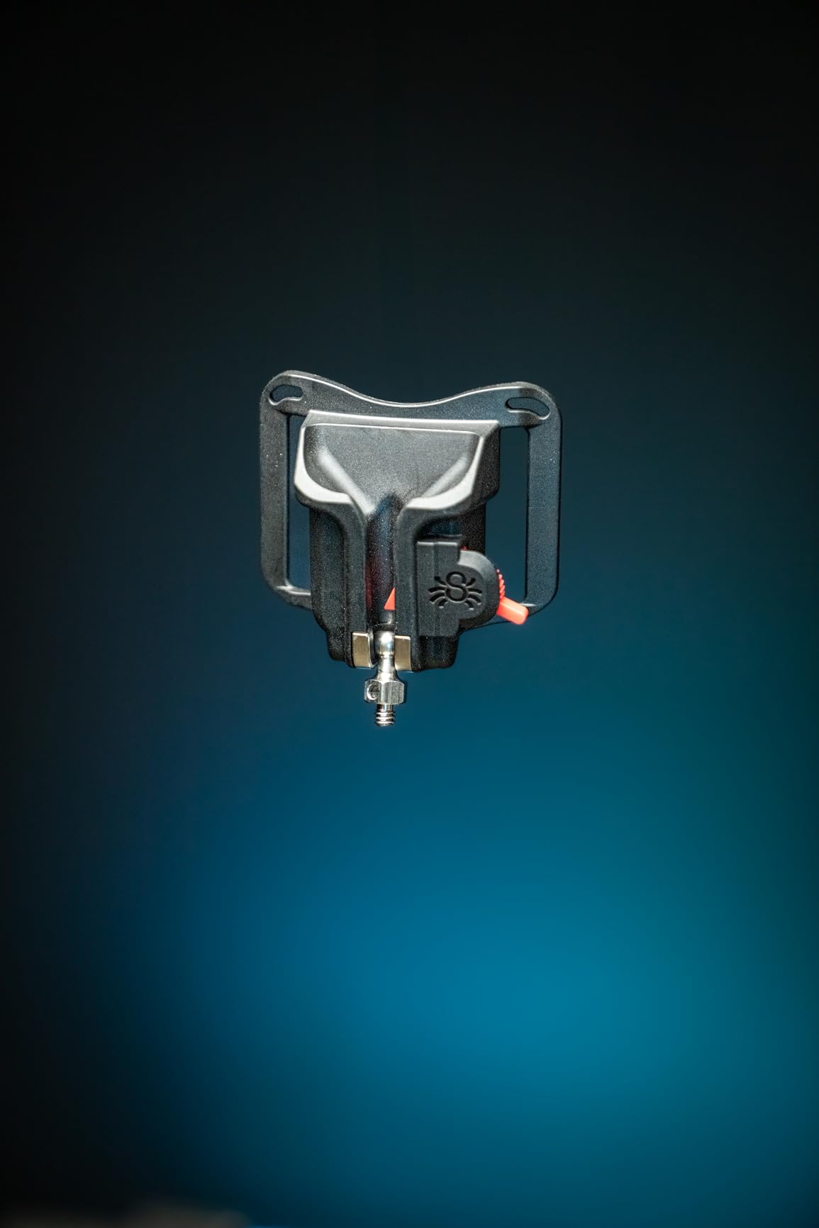 Spider Holster - BlackWidow Camera Holster + Pin - Self Locking Holster for Carrying a Light Weight Camera from Any Belt! customer photo 1