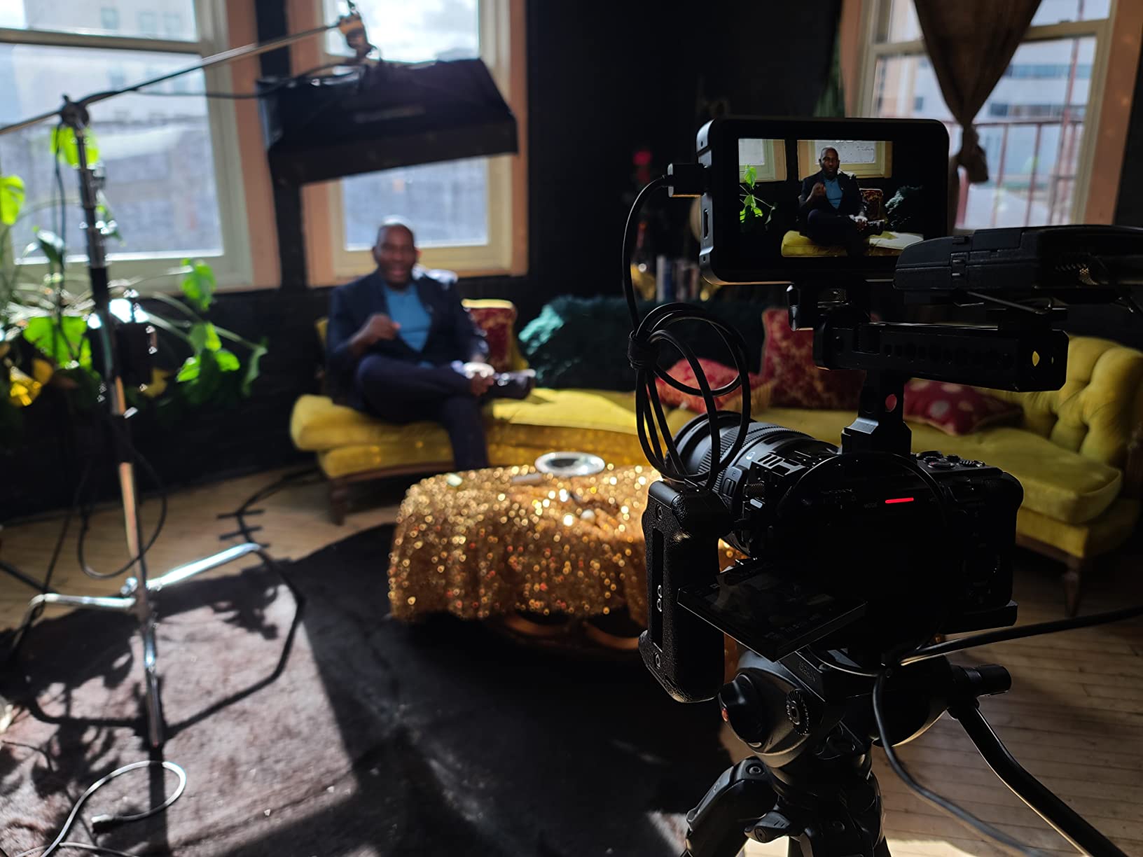 Aputure Amaran F21C RGBWW Flexible Led Video Light 2500K~7500K,100W,15 Lighting FX with Honeycomb Grid Soft Box,Support App Control customer photo 1