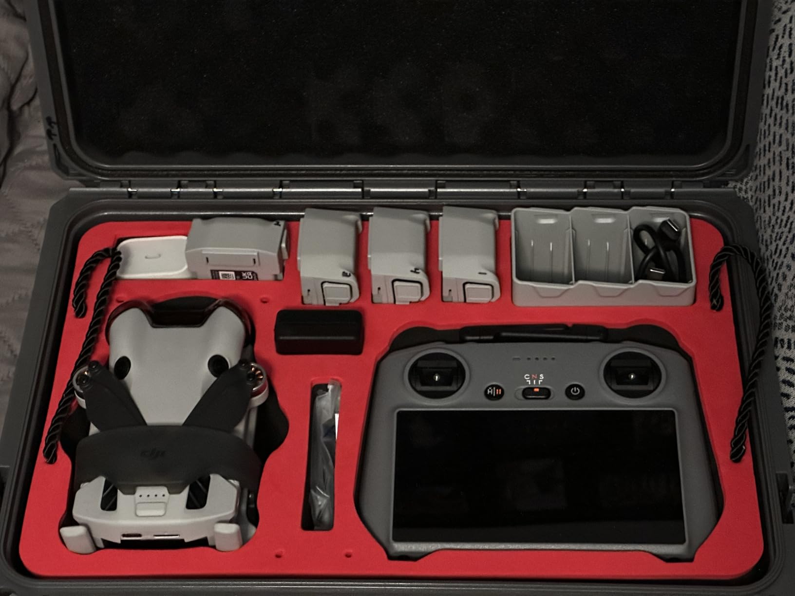 Mini 4 Pro Waterproof Hard Carrying Case for DJI Mini 3 Pro/3 Accessories, Travel Case for Fly More Combo customer photo 1