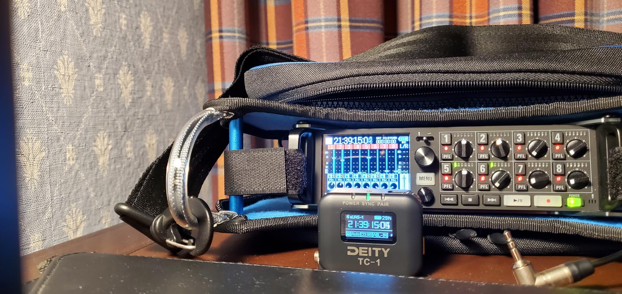 Deity TC-1 Wireless Timecode Box, 2.4G Radio, Time Code Accuracy 0.5ppm, Bluetooth 5.0, Max Range 250FT, Support APP Control customer photo 2