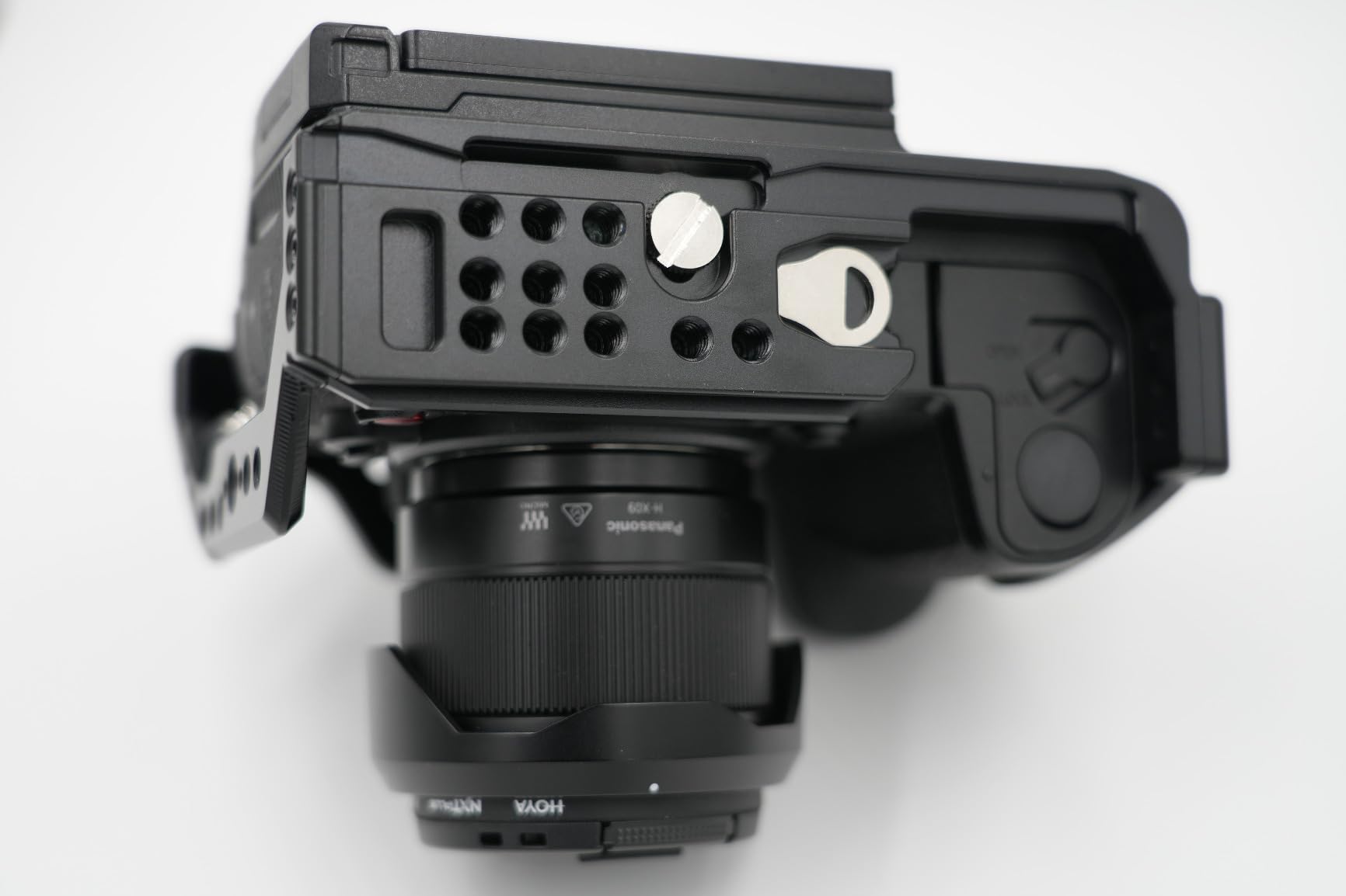 NICEYRIG GH7 GH6 Camera Cage for Panasonic Lumix GH7/GH6, DSLR Stabilizer Videomaking Rig Streamline Full Cage with Comfortable Grip, Quick Release Bottom Plate for Arca-Standard - 518 customer photo 2