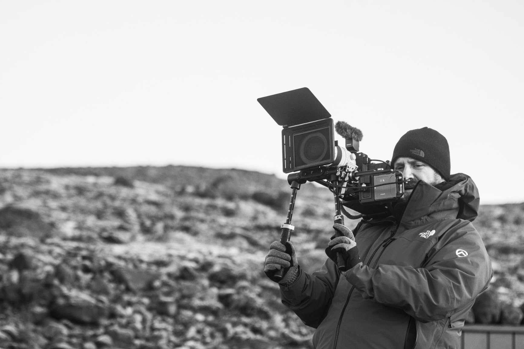Tilta Lightweight Shoulder Rig TA-LSR-B (Foldable) customer photo 1