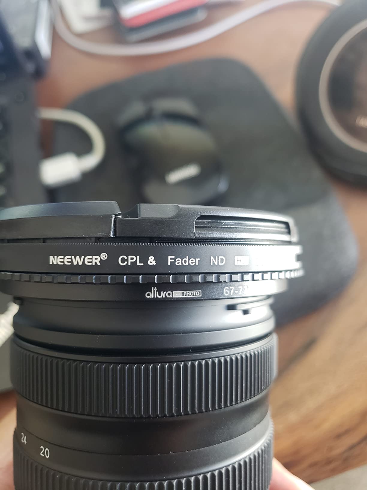 NEEWER 2 in 1 67mm Variable ND Filter ND2-ND32&CPL Filter(Circular Polarizer Filter) No X Cross/30 Layer Nano Coated/HD Optical Glass/Ultra Slim Aluminum Alloy Frame/Water Repellent/Scratch Resistant customer photo 1