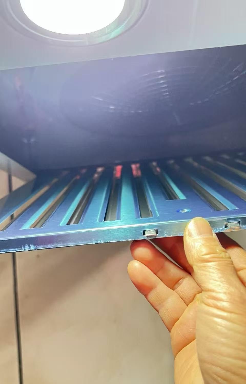 AMZCHEF Under Cabinet Range Hood 30 Inch, 750CFM Stainless Steel Kitchen Stove Vent Hood 3 Speed Exhaust Fan Touch/Remote/Gesture Control LED lights Time Setting Dishwasher-Safe Baffle Filters customer photo 1