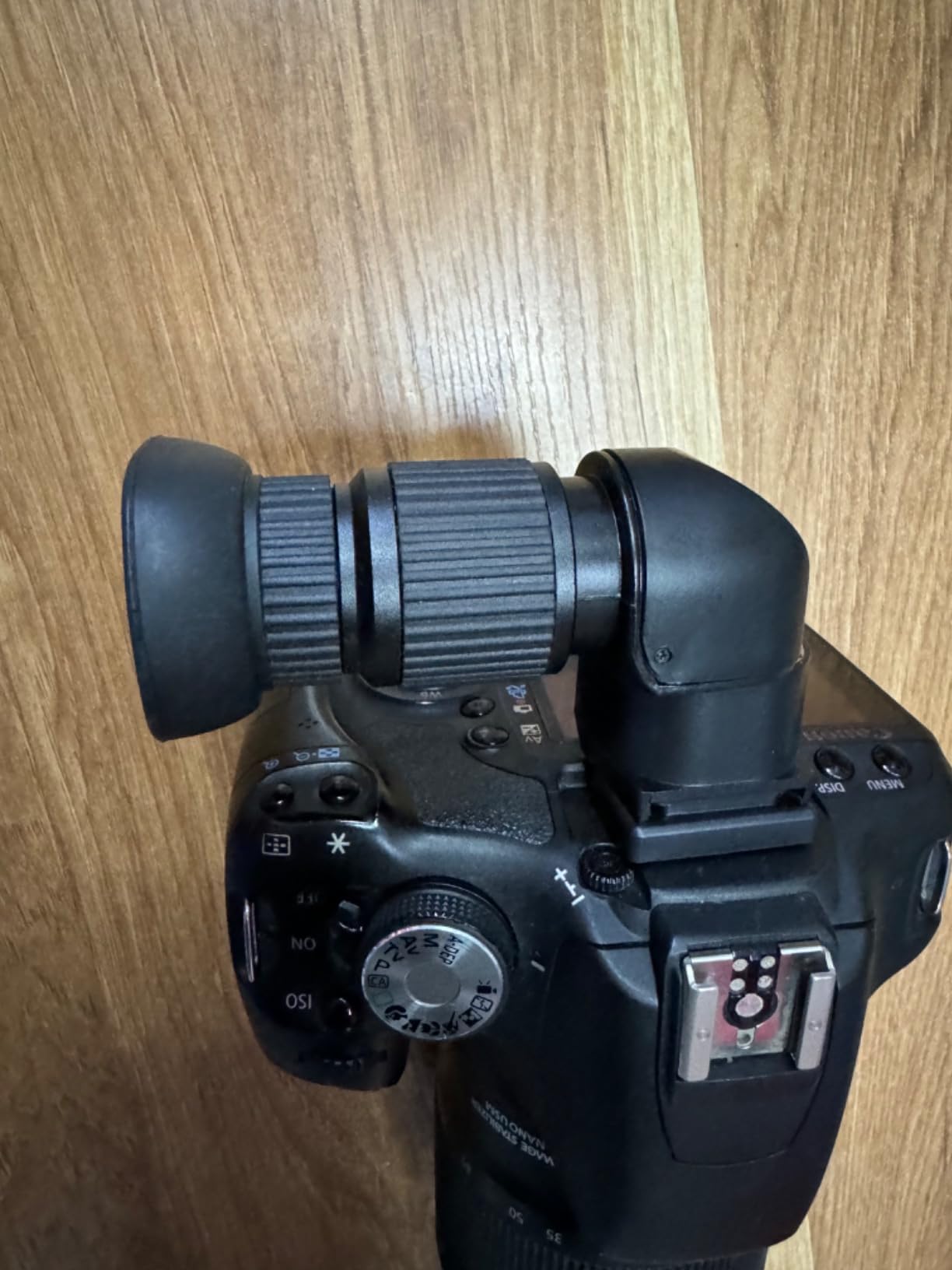 Right Angle Viewfinder - 360°Rotating and 1X/2.5X Magnification Camera Viewfinder with 6 Mounting Adapters for DSLR Camera Such as Canon, Nikon, Pentax, Minolta, Dynax, Samsung customer photo 1