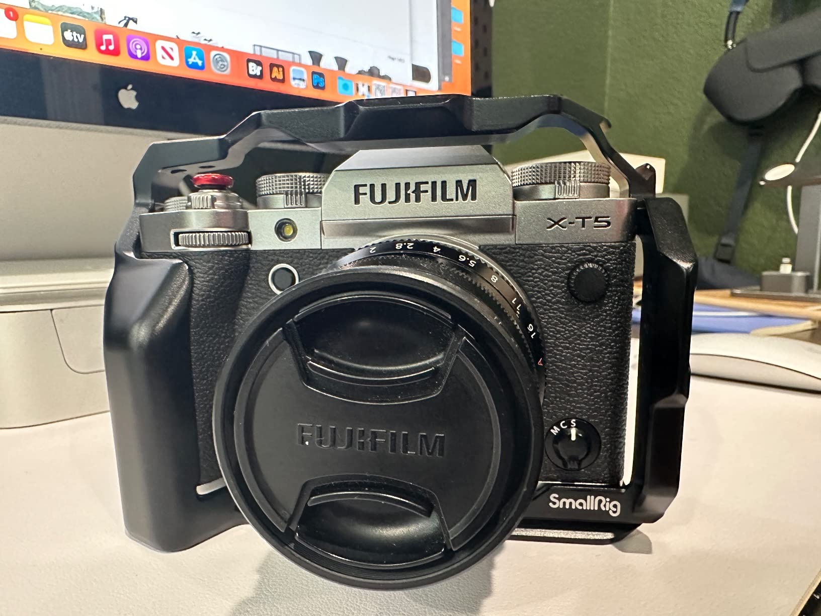 SmallRig X-T5 Camera Full Cage for FUJIFILM, Aluminum Alloy Camera Rig for Fujifilm XT5 with Shutter Button, Built-in QD Port, NATO Rails and Quick Release Plate for Arca - 4135 customer photo 1