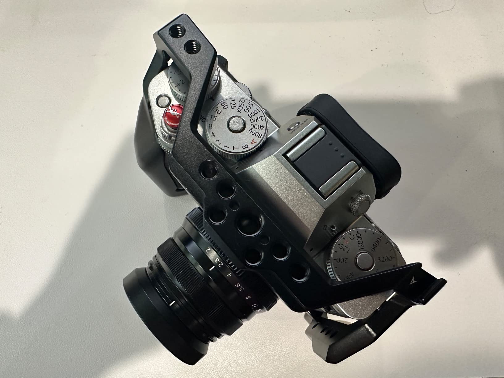 SmallRig X-T5 Camera Full Cage for FUJIFILM, Aluminum Alloy Camera Rig for Fujifilm XT5 with Shutter Button, Built-in QD Port, NATO Rails and Quick Release Plate for Arca - 4135 customer photo 2