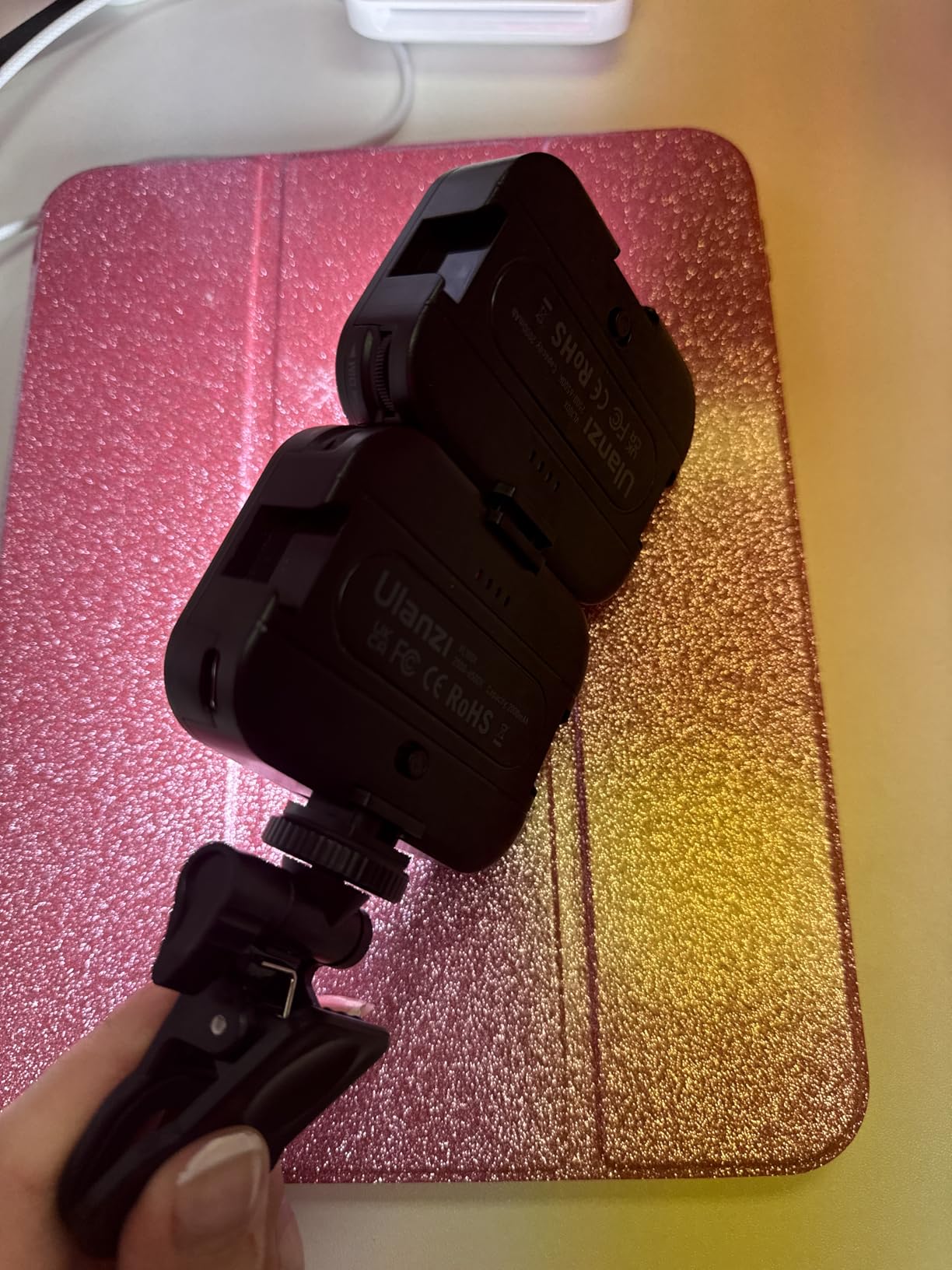 Ulanzi VL100X Selfie Light, Clip LED Light Panel for Phone/Laptop/Tablet/Computer, Bi-Color Portable Clip Camera Light with Dimmable 2500-6500K with 2000mAh Battery for Video Conference/Picture customer photo 1