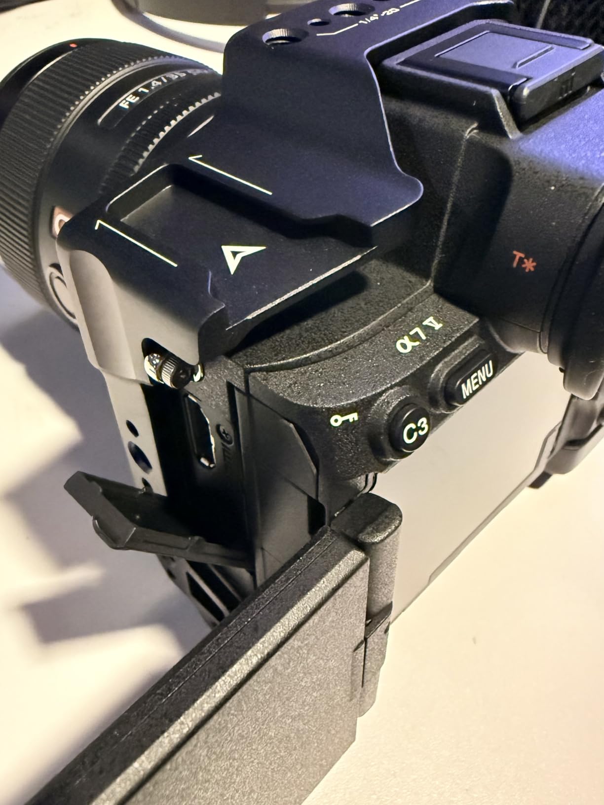 Tilta Half Camera Cage Compatible with Sony a7R V, with Mount Accessories via Cold Shoe and 1/4