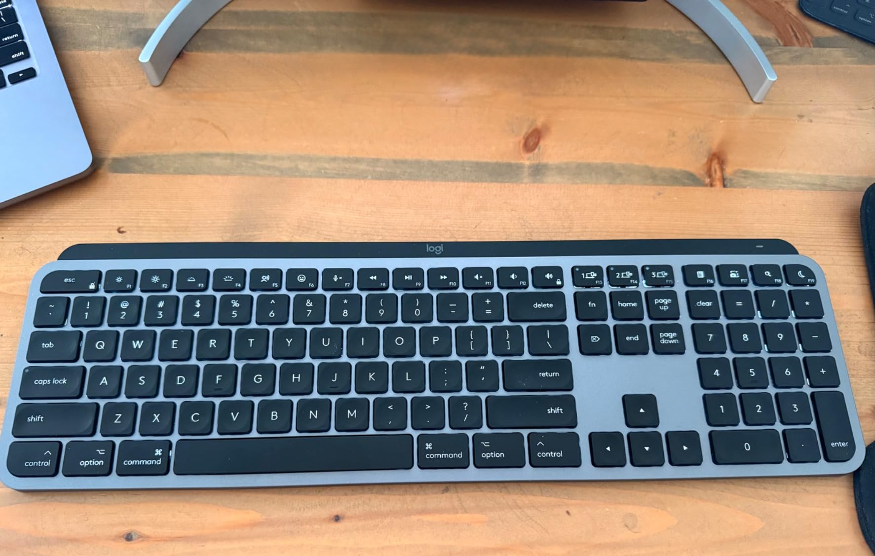 Logitech MX Keys S for Mac, Wireless Keyboard, Fluid, Precise Laptop-Like Typing, Programmable Keys, Backlit, Bluetooth USB C Rechargeable for MacBook Pro, MacBook Air, iMac, iPad - Space Grey customer photo 2
