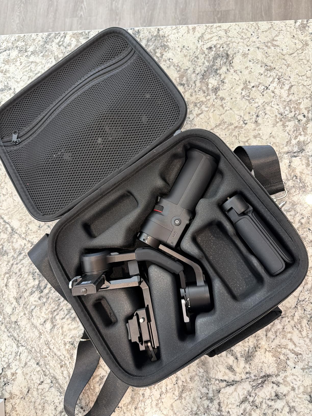 RS 3 Mini Case, Waterproof Storage Shoulder Bag Travel Carrying Case for DJI RS 3 Mini/Creator Combo, 3-Axis Gimbal Lightweight Stabilizer Accessories customer photo 2