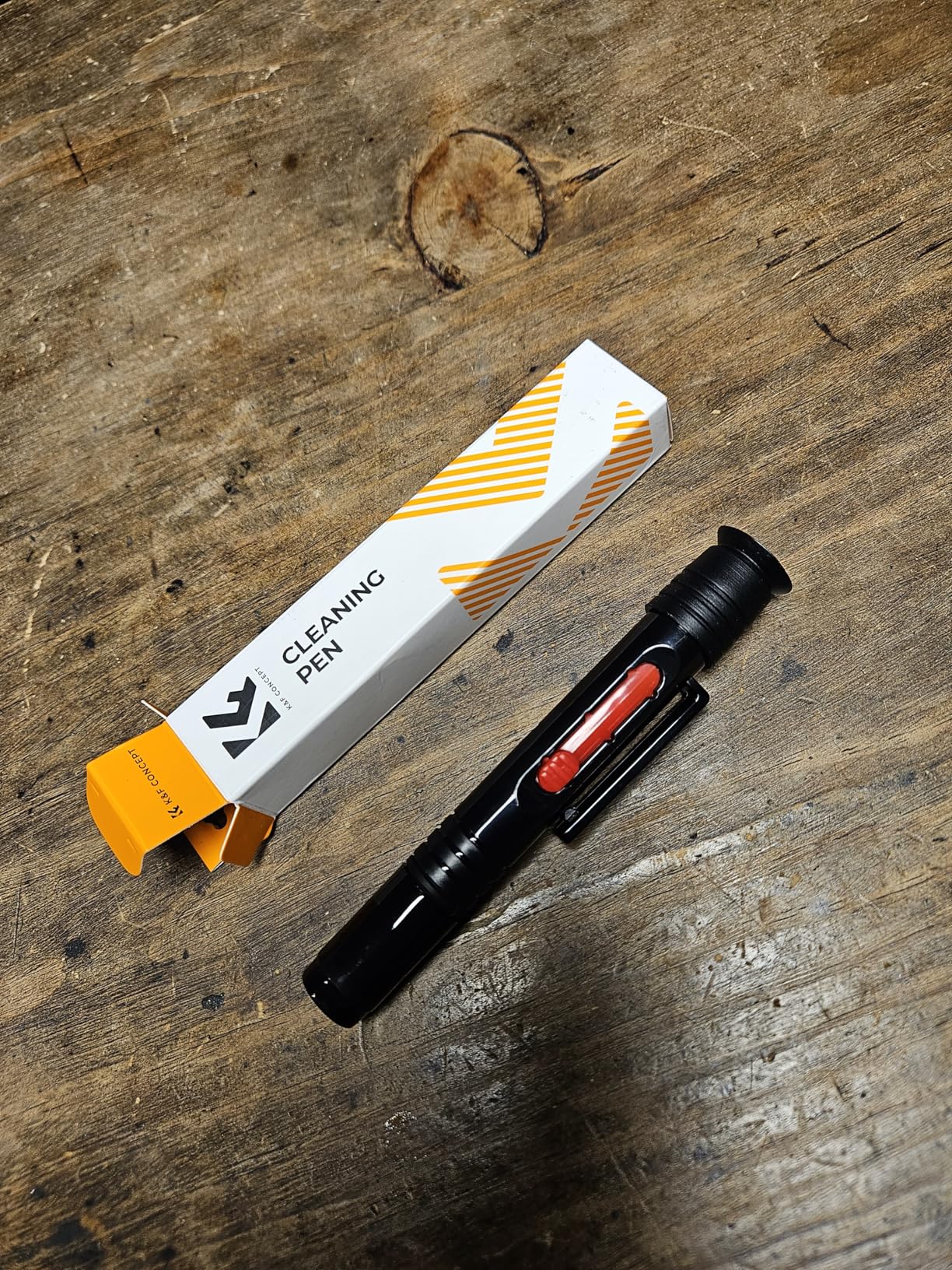 K&F CONCEPT Professional Lens Cleaning Pen with Soft Brush, Carbon Head Lens Cleaning Pen Compatible with Canon, Nikon, Pentax, Sony Digital Camera Cleaning,AR VR Glasses Cleaning customer photo 2
