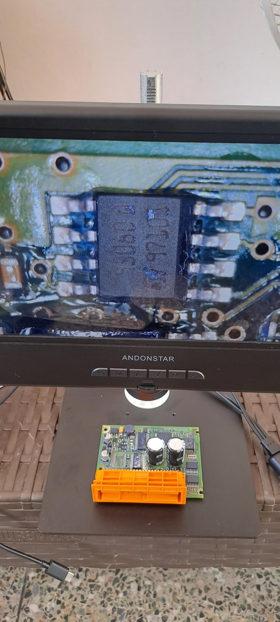 Andonstar AD210 10.1 Inch LCD Digital Microscope for Adults, Soldering Microscope for Electronics Repair, Coin Microscope Camera Full View for Error Coins with Light, Biological Slides Kit, 32G Card customer photo 2