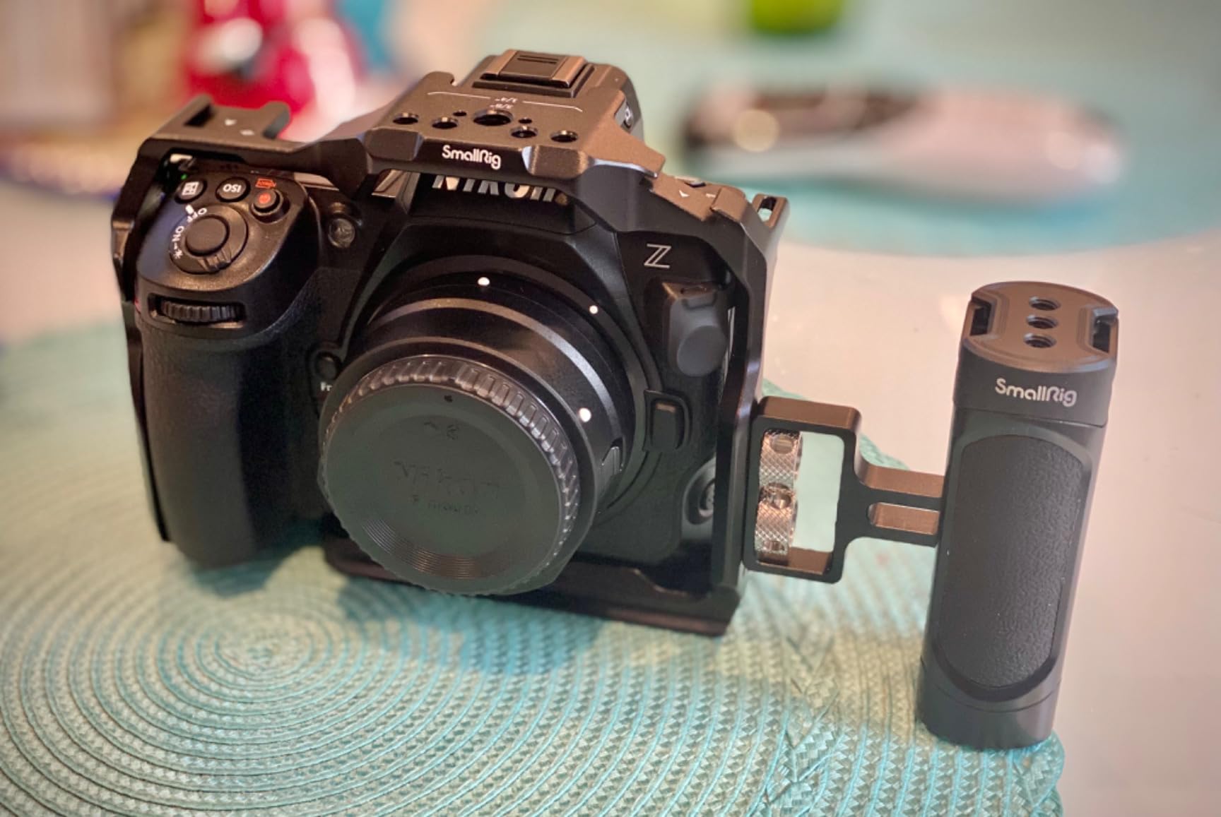 SmallRig Z 8 Camera Cage for Nikon Z 8, Anti-Twist Design and Aluminum Alloy Full Camera Cage, with Quick Release Plate for Arca-Swiss for Bird Shooting, Sports Shooting, Commercial Filming 3940 customer photo 2