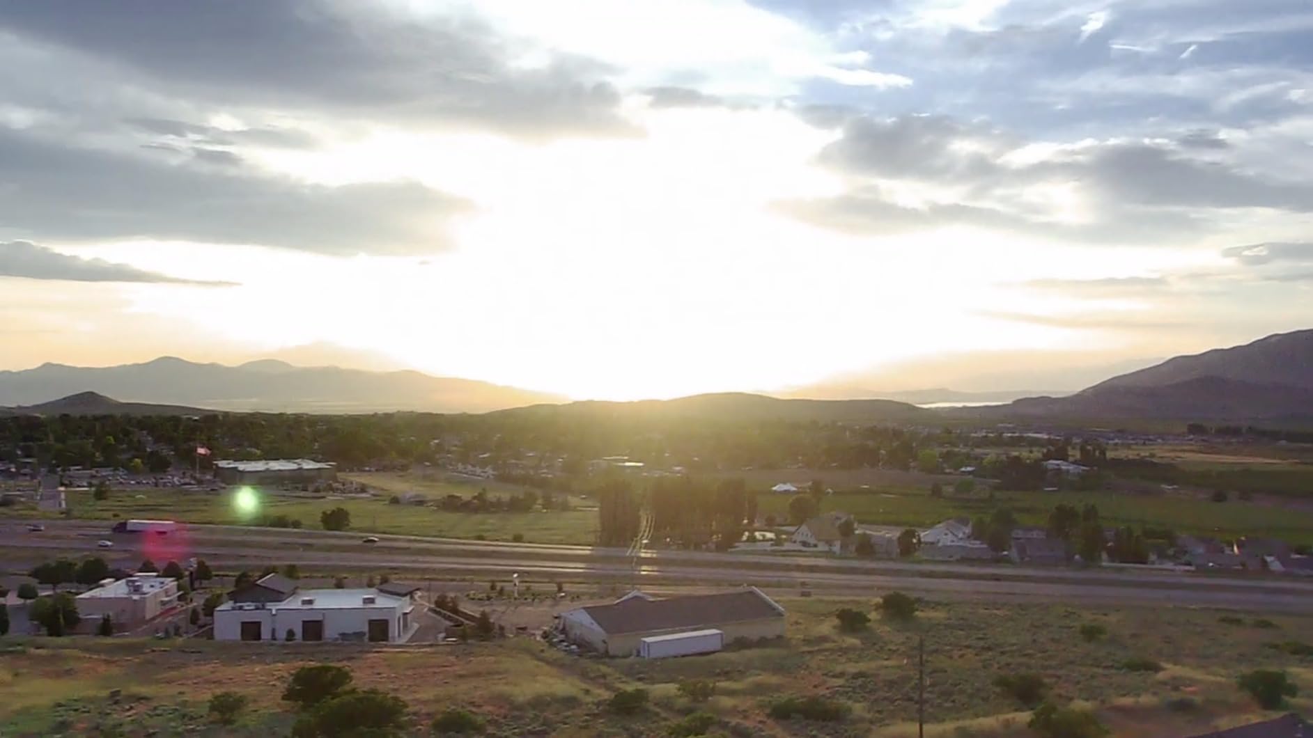 Holy Stone HS600 2-Axis Gimbal Drones with Camera for Adults 4K EIS, Integrated Remote ID, 20000 FT Range Transmission, GPS Drone with Brushless Motors, 4K/30FPS, Follow Me, Level 6 Wind Resistance customer photo 2