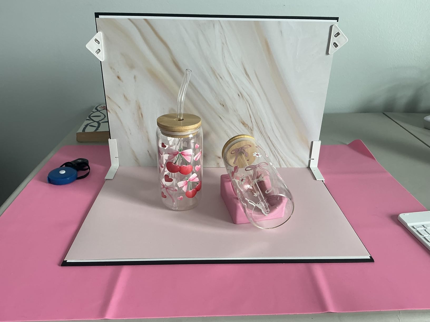 Photo Backdrop Board Product Photography: 10pcs 20patterns Table Top Food Background Kit - Flat Lay Props for Jewelry.(Small Size 16.5x11.7in) customer photo 2