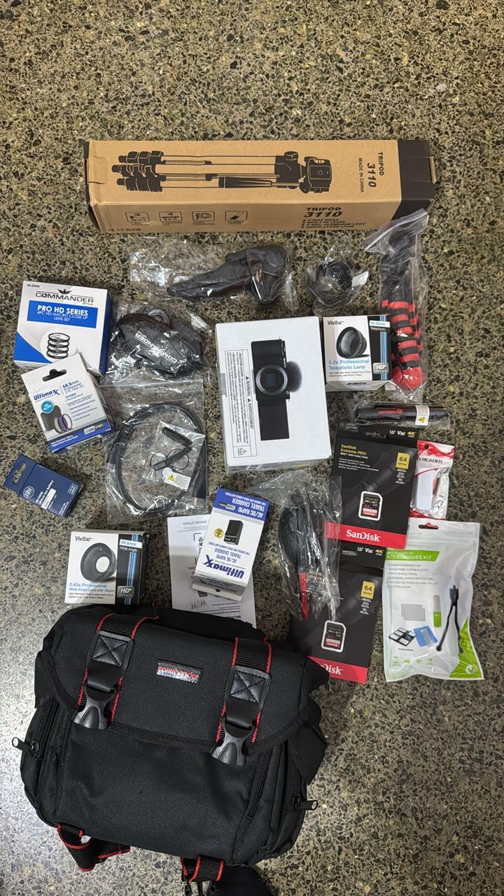 Sony ZV-E10 Mirrorless Camera with 16-50mm Lens - Deluxe Bundle customer photo 2