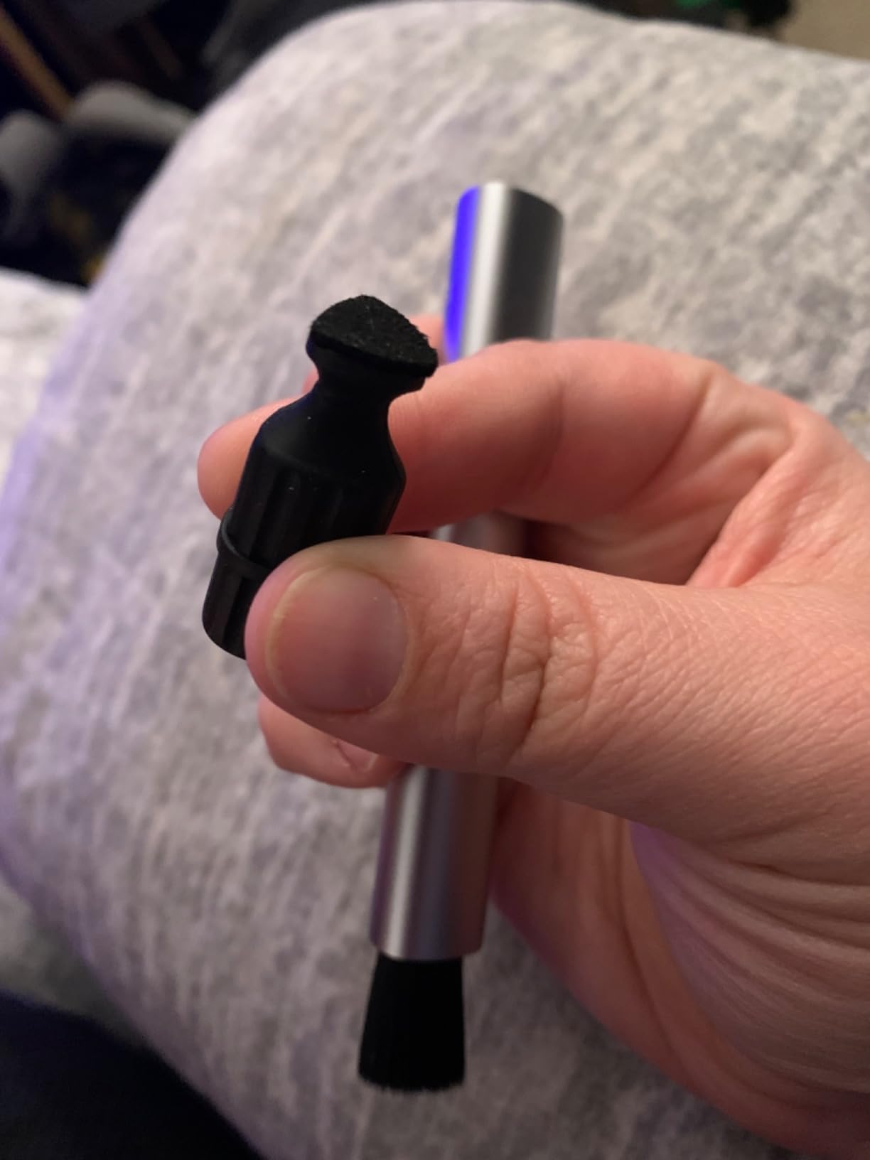 K&F Concept Multifunctional Lens Pen with Aluminum Alloy Pen Body, Carbon Head Camera Lens Brush for Canon, Nikon, Pentax, Sony Digital Camera Cleaning,AR VR Glasses Cleaning customer photo 1