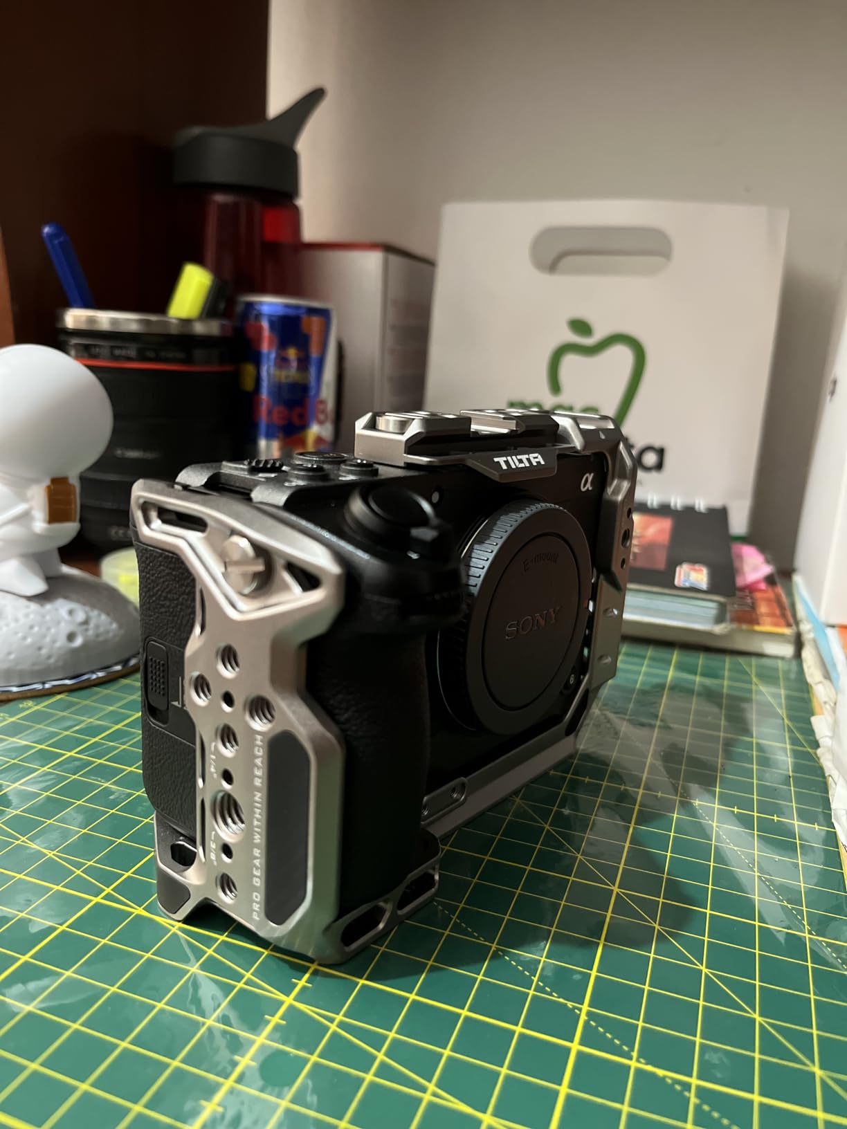 Tilta Full Camera Cage for FX3/FX30 V2 | Top Plate NATO Rail, Cold Shoe, 1/4 inch and 3/8 inch | Thumb Screw Design | Black customer photo 1