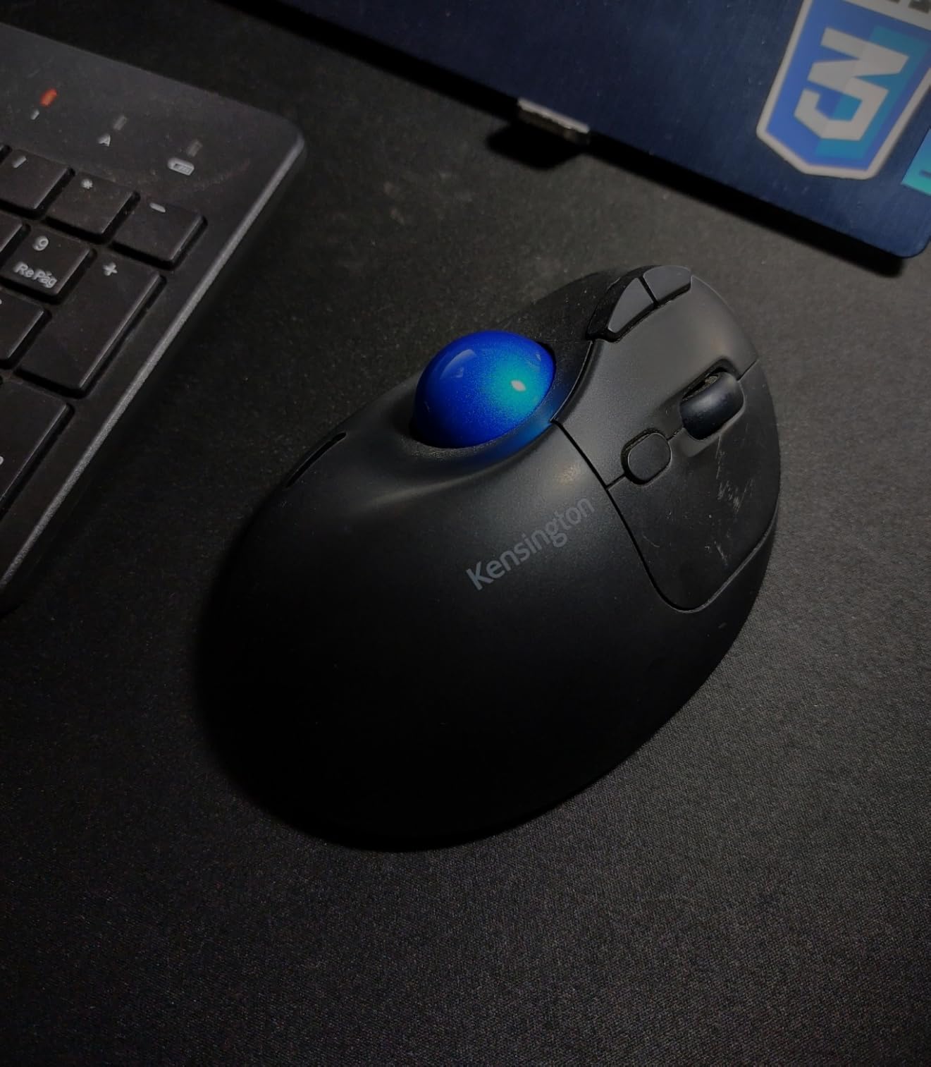 Kensington TB550 Wireless Trackball Mouse, Thumb Operated, Rechargeable, Ergonomic Design (K72196WW) customer photo 2