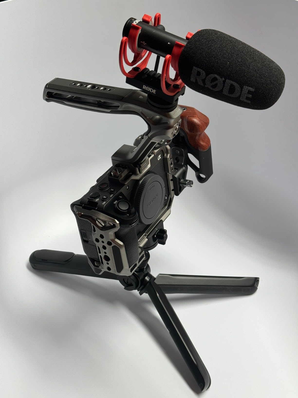 Camera Cage Basic Kit for FX3/FX30 V2 | Includes Cage, Top Handle, Baseplate & More | Top Plate NATO Rail, Cold Shoe, 1/4