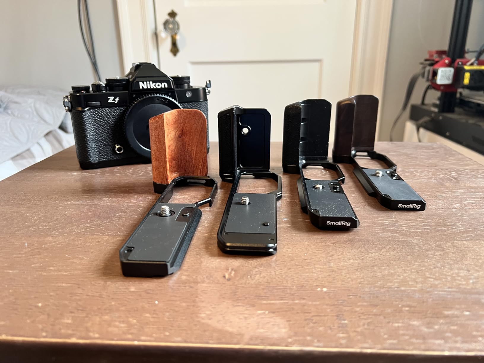 SmallRig Z f Handgrip L-Shape Grip for Nikon with Ergonomic Silicone Grip, Built-in Quick-Release Plate for Arca for Quickly Switch on Gimbal/Tripods/Handheld Shooting - 4262 customer photo 1