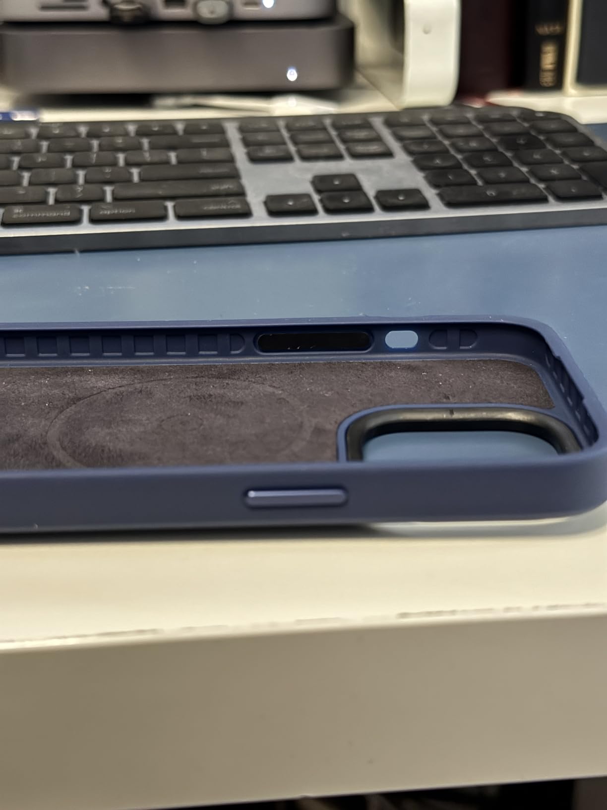 Moment Camera Case for iPhone 15 - MagSafe Compatible, Attach QuickLock Filters & T-Series Lenses customer photo 2