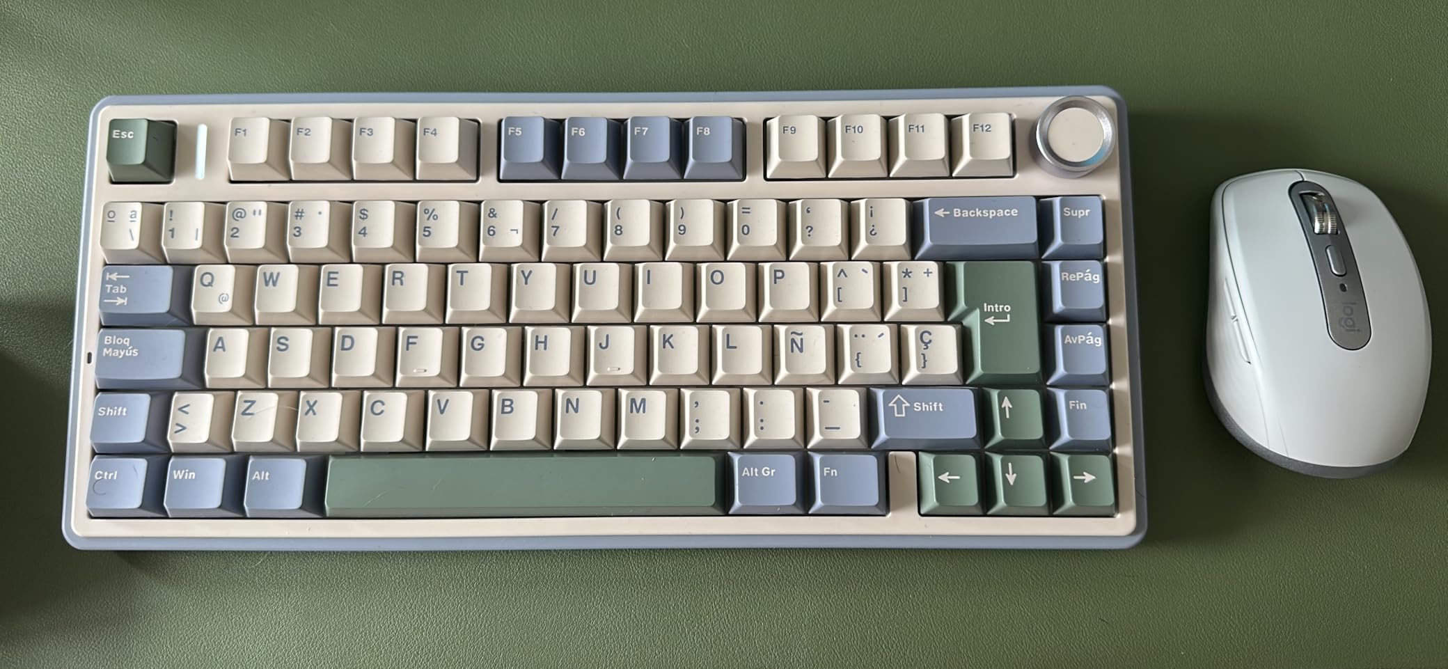 Logitech MX Anywhere 2S Bluetooth Edition Compact Wireless Mouse, No USB Receiver - Use On Any Surface, Hyper-Fast Scrolling, Rechargeable, Control Up to 3 Apple Mac and Windows Computers and Laptops customer photo 2