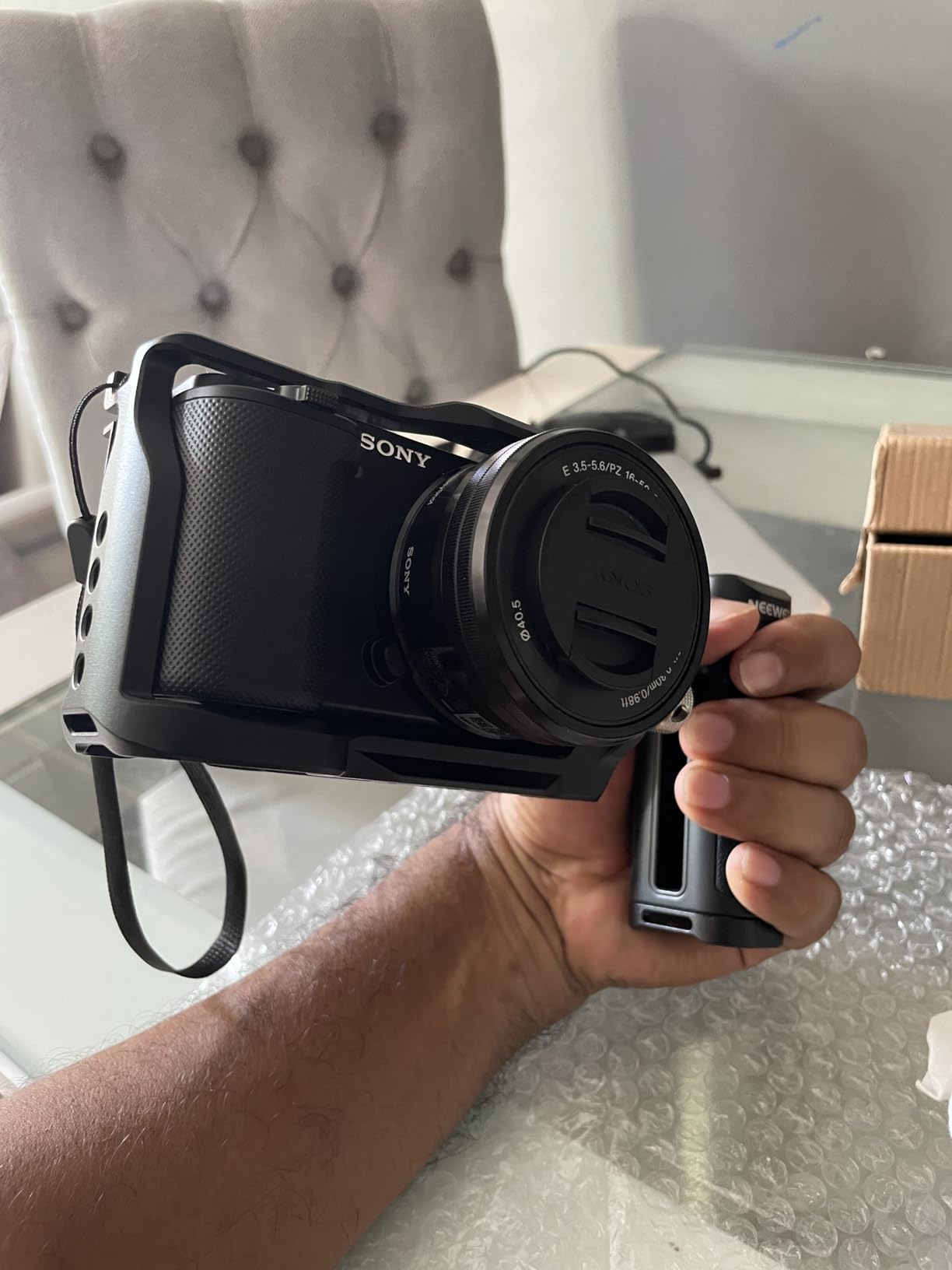 ZV-E10 Camera Cage with Silicone Grip, 1/4