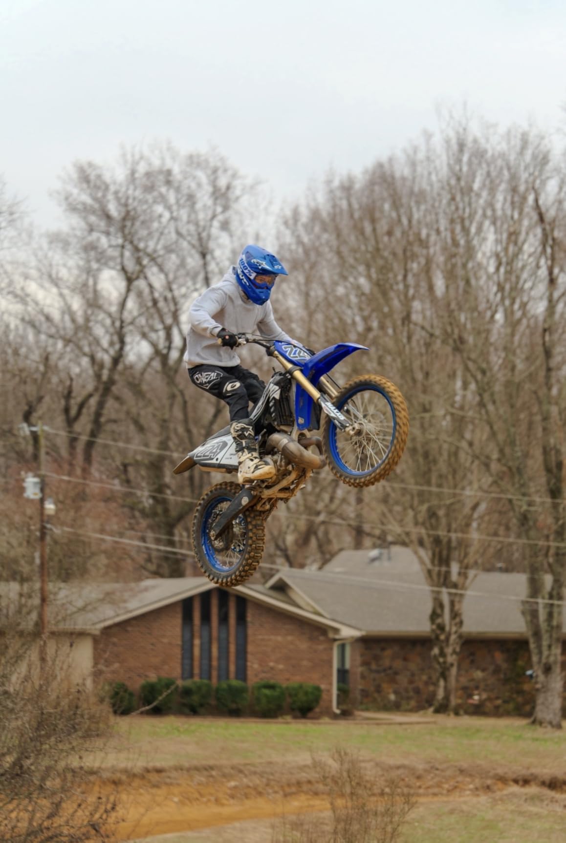 Tamron 70-180mm F/2.8 Di III VC VXD G2 for Sony E-Mount Full Frame Mirrorless Cameras - Fast Telephoto Zoom customer photo 1