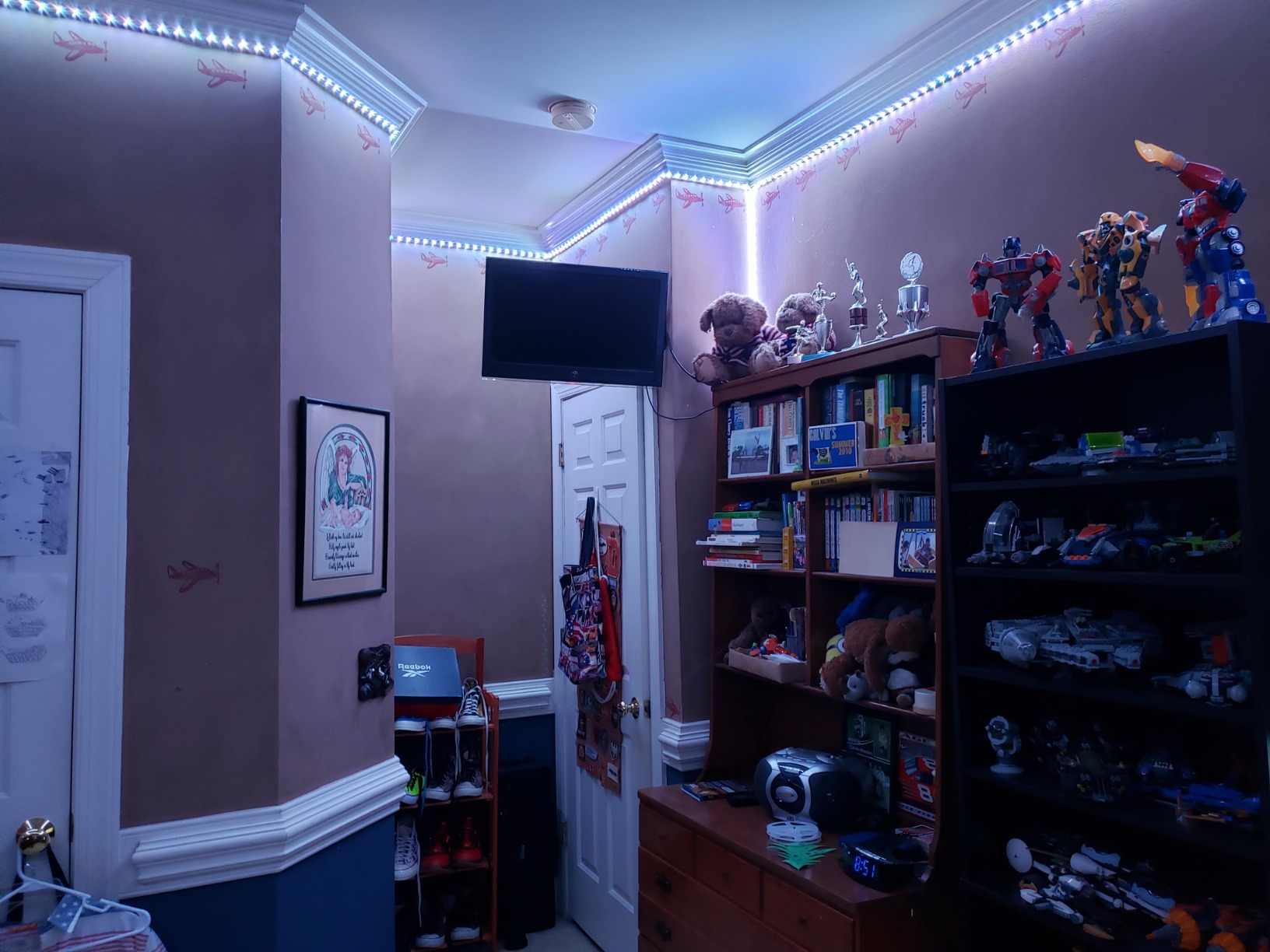 DAYBETTER COB LED Strip Lights, 16.4 ft/5m 1600LEDs Bright Daylight White LED Light Strips with Remote and App, 6500K Dimmable COB Light Strip, Indoor COB LED Lights for Bedroom, Room Decor customer photo 2