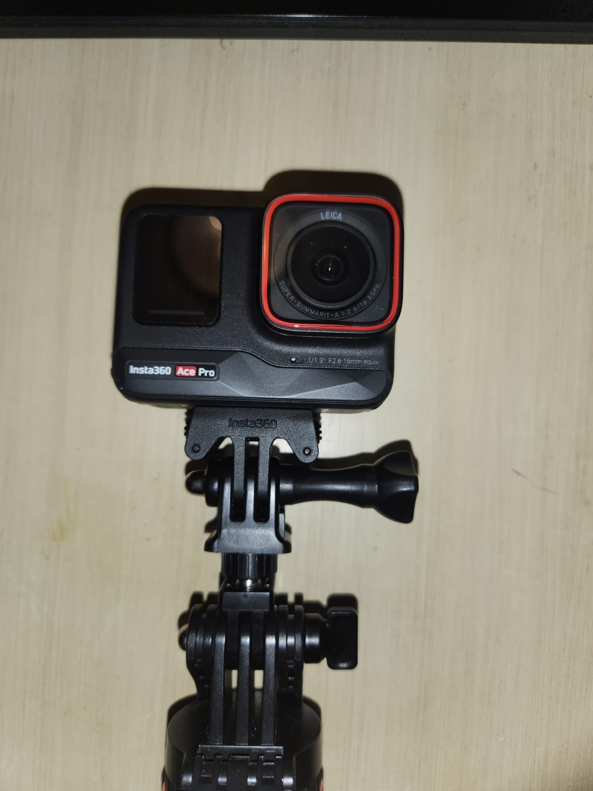 Insta360 3-Prong to 1/4