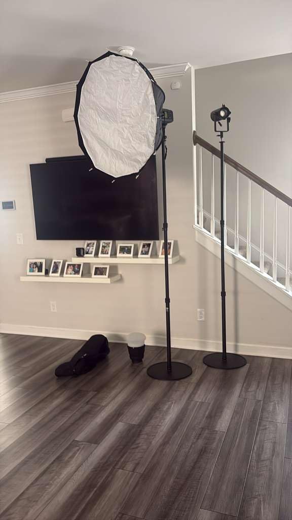 IFOOTAGE A400 Round Base Monopod, 79'' Photography Light Stand with Flat Base, Aluminum Studio Tripod Monopod Stand for Video Recording, Live Streaming, Interview, Payload 22lb customer photo 1
