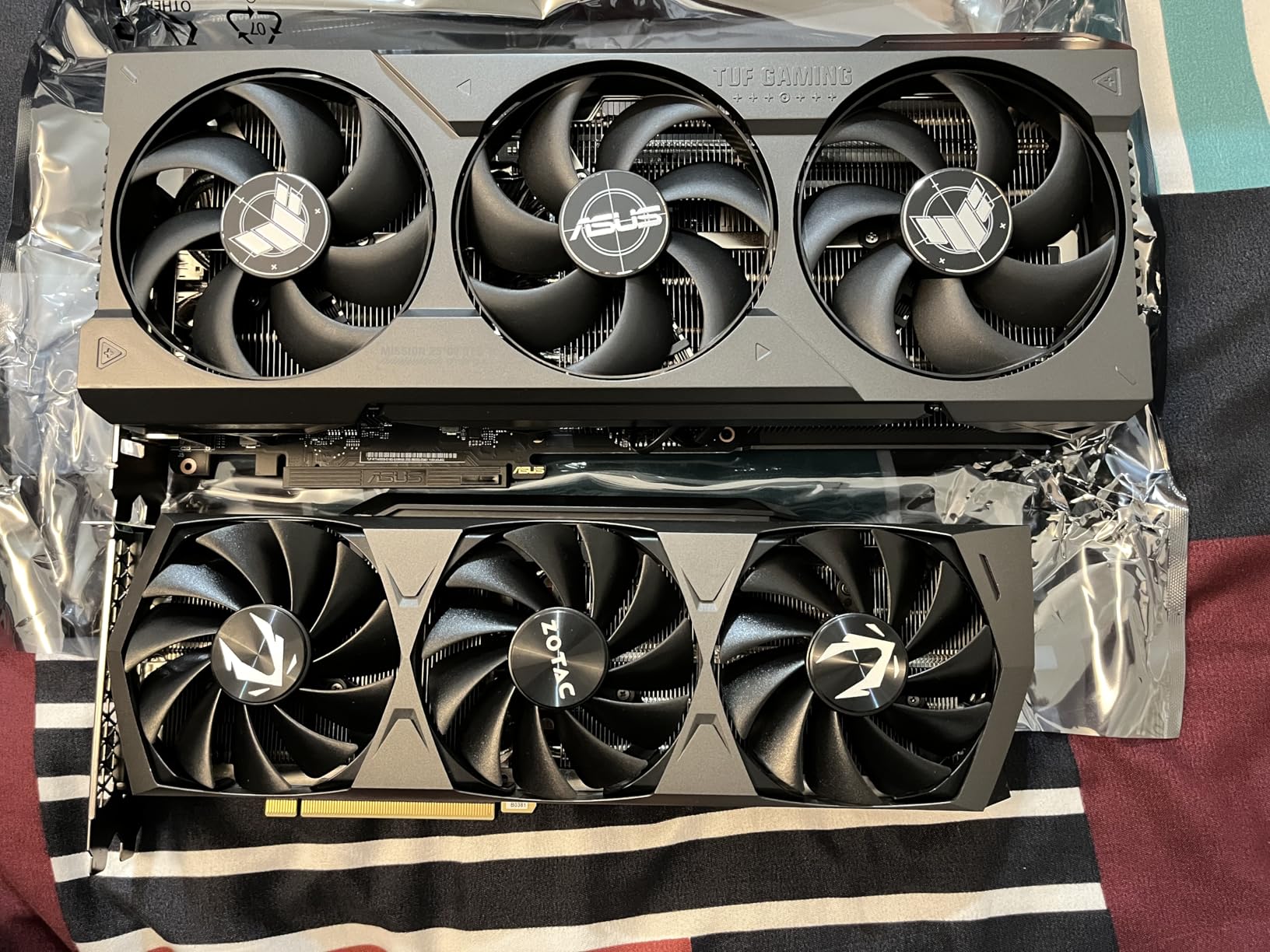 ASUS TUF Gaming NVIDIA GeForce RTX 4080 Super OC Edition Gaming Graphics Card (PCIe 4.0, 16GB GDDR6X, HDMI 2.1a, DisplayPort 1.4a), 3 Year Warranty customer photo 2