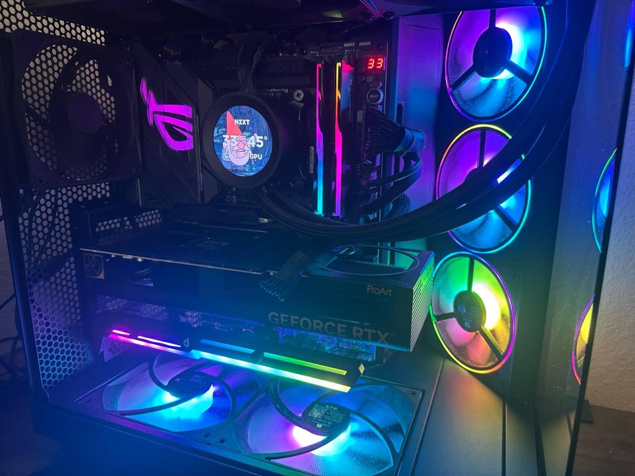 ASUS ProArt GeForce RTX 4080 Super OC Edition Graphics Card (PCIe 4.0, 16GB GDDR6X, DLSS 3, HDMI 2.1a, DisplayPort 1.4a) customer photo 2
